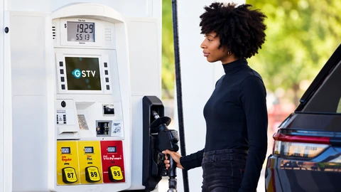 HERO Fuel pump digital advertising display